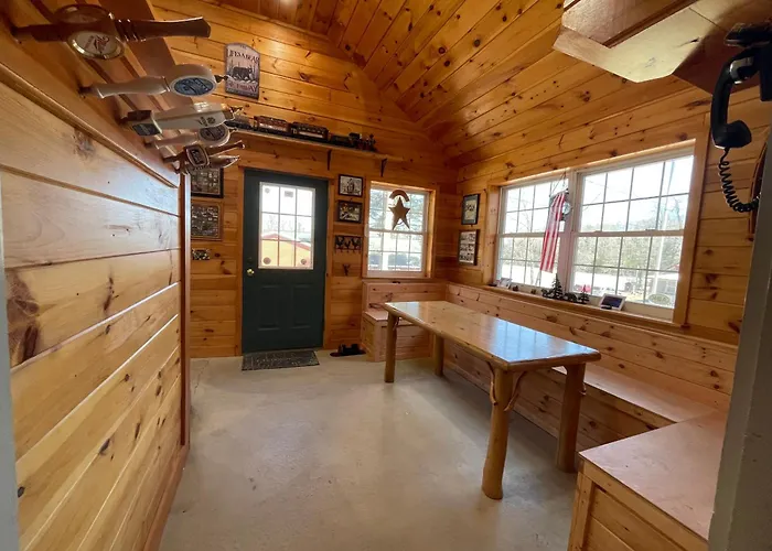 Ryder'S Lodge