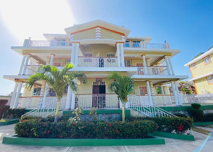 J&G Villa Hotel