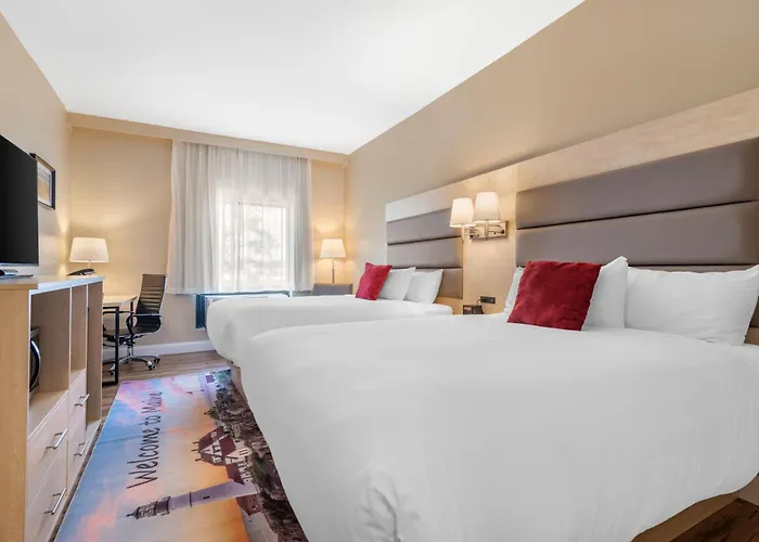 Casco Bay Hotel Portland Airport - Maine Mall, An Ascend Collection Hotel