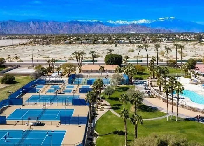 Coachella And Stagecoach Festival Home- 5 Mins To Empire Polo Festival Ground