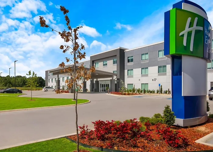 Holiday Inn Express & Suites - Springdale - Fayetteville Area