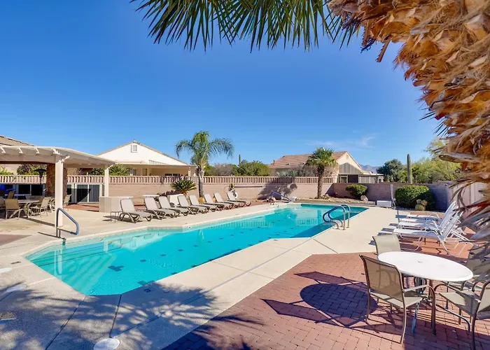 Green Valley Getaway Near Golfing: Pool Access!