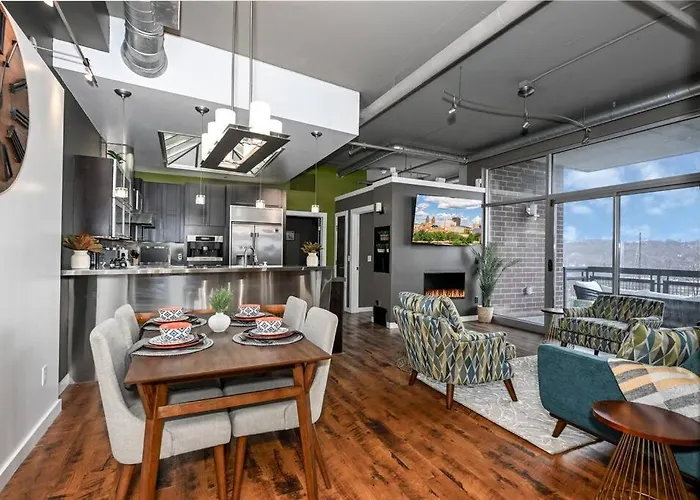Luxury Condo In Akron Northside District