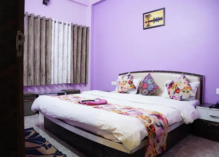 Hotel Mahishmati Palace