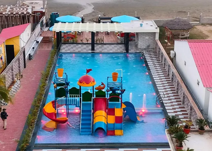 Hindusthan Inn - On Beach
