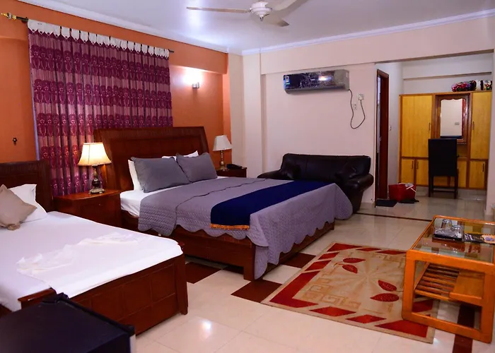 Mir Continental Hotel & Restaurant