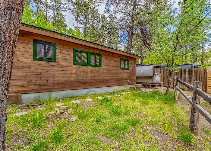 Knotty Pine: A Cute Ruidoso Classic With A Private Hot Tub!