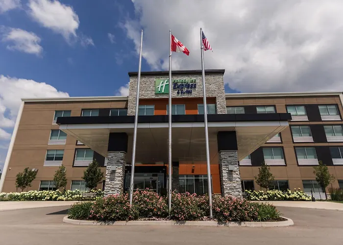 Holiday Inn Express & Suites Welland By Ihg