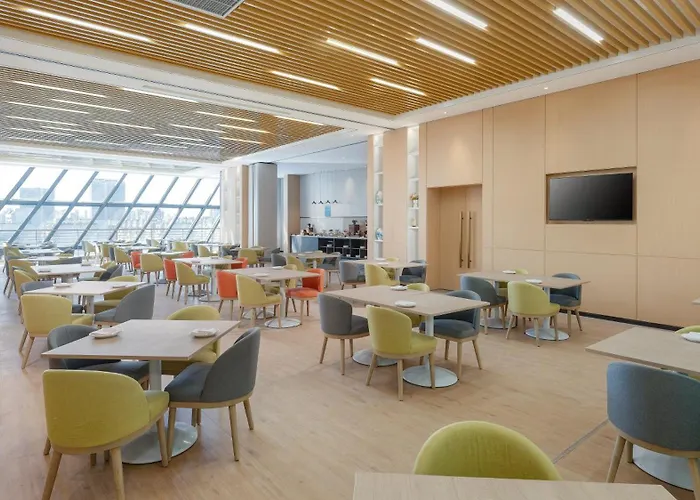 Holiday Inn Express Weifang City Center By Ihg