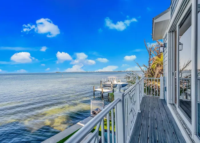 Bayfront Paradise -Amil
