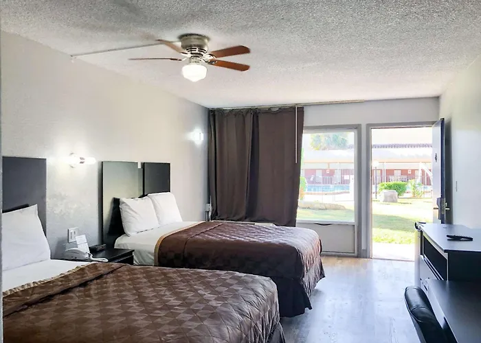 Rodeway Inn Sun City Center
