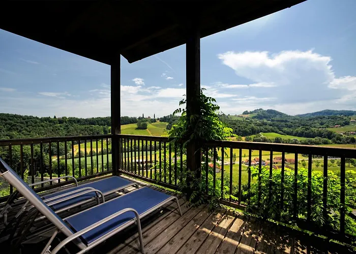 Sattlerhof Geniesserhotel & Weingut