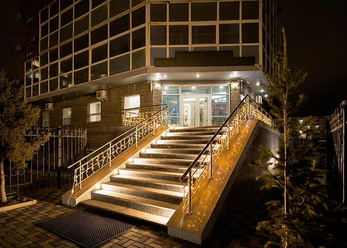 "Rush Hotel"