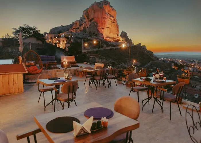 Tale Cave Inn