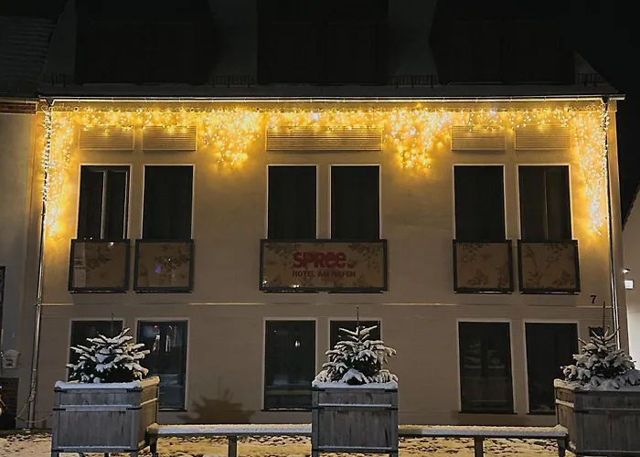 Spree. Hotel Am Hafen