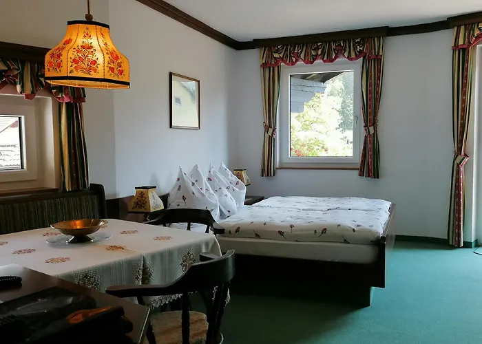 Hotel garni Landhaus Bürtlmair