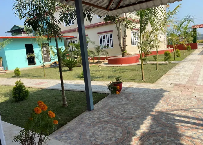 Hotel Kavya Inn
