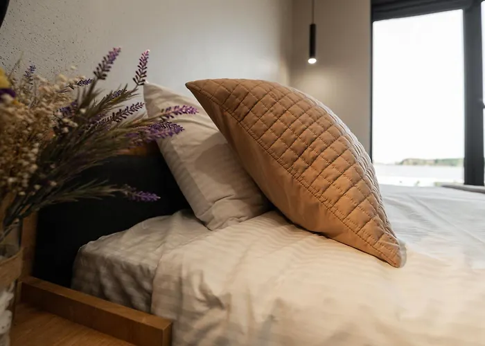 Hotel MiraMar smart room