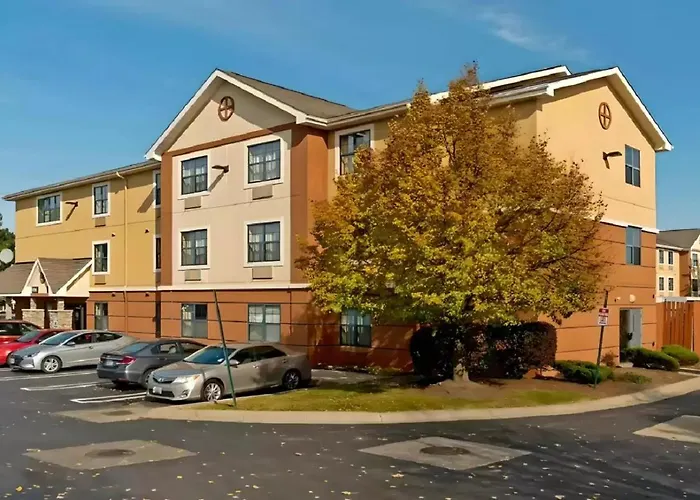 Suburban Studios Auburn Hills - Detroit