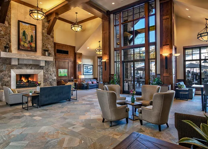 Grand Lodge On Peak 7