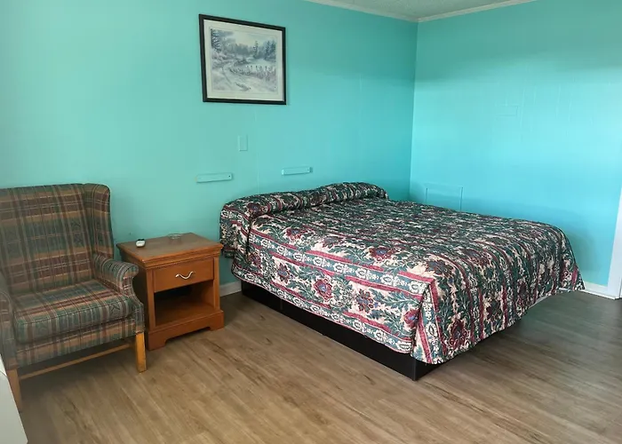 Pinelodge Motel