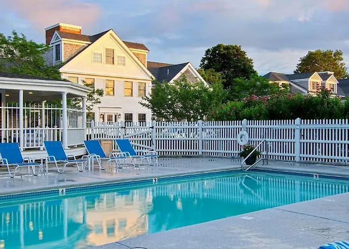 Chatham Wayside Inn