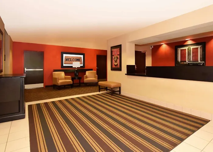 Extended Stay America Select Suites - Hartford - Manchester