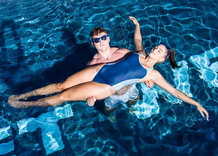 SCHLOSSHOF SÜDTIROL - Hotel&Camping Resort