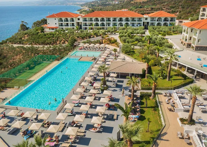 Akrathos Beach Hotel
