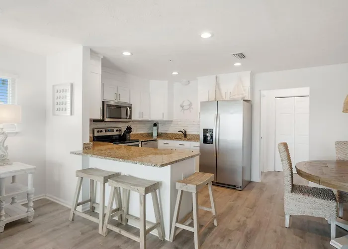 Sand Buckets Unit D, Ocean View Beach Townhouse