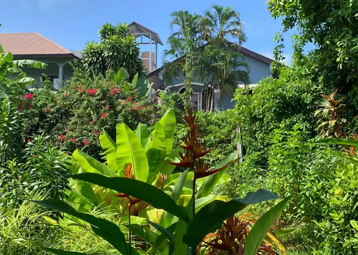 Fantasy Hill Bungalow