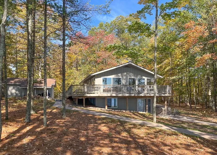 Chanticleer Inn: Hudson House