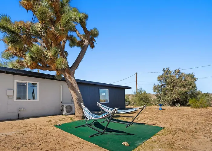 Desert Serenity In Yucca/Joshua Tree W/Ac & Fire Pit