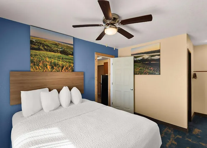 Days Inn By Wyndham Newton