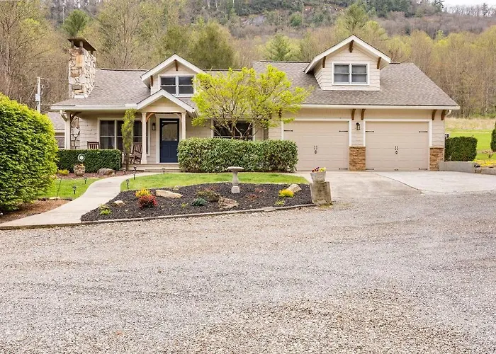 Golden Acres Ranch Hot Tub+Gameroom+Creek & Wifi