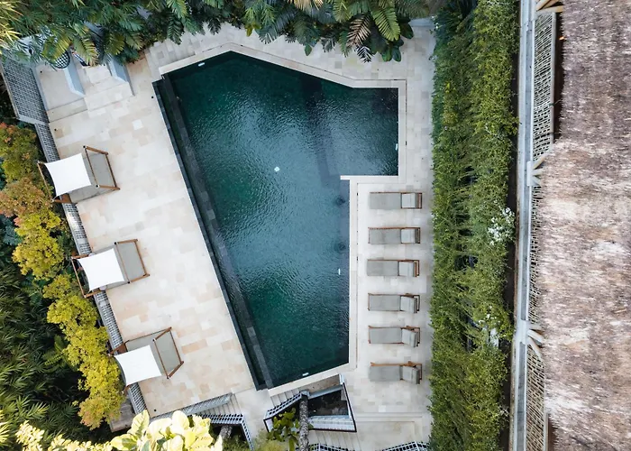 Dinara Ubud