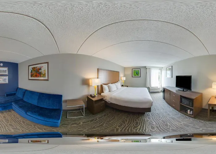 Comfort Inn & Suites Tipp City Dayton North I-75