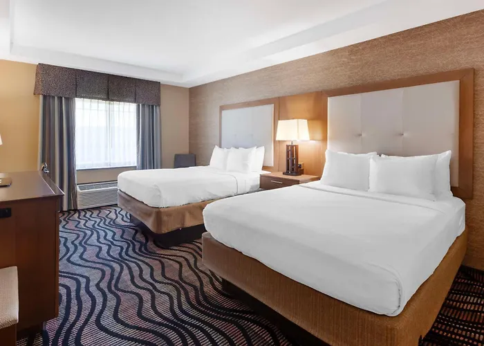Best Western Summit Inn