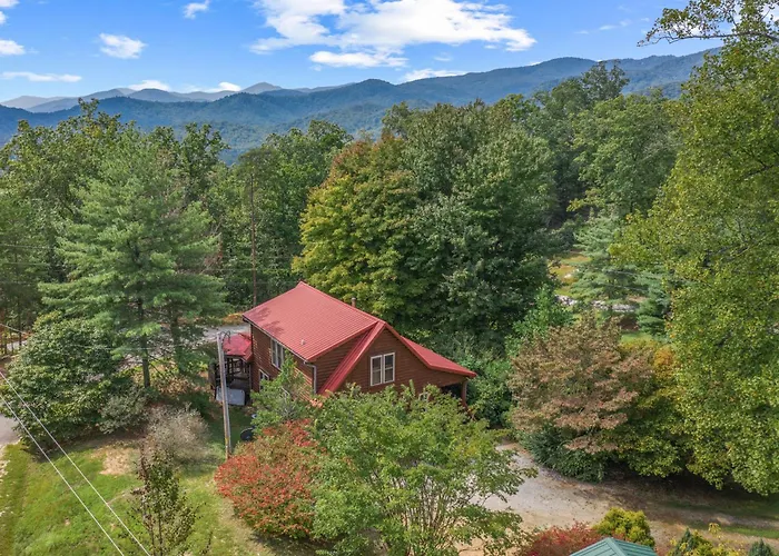 Luxury Cabin 45 Min To Asheville Hot Tub & Fire Pit