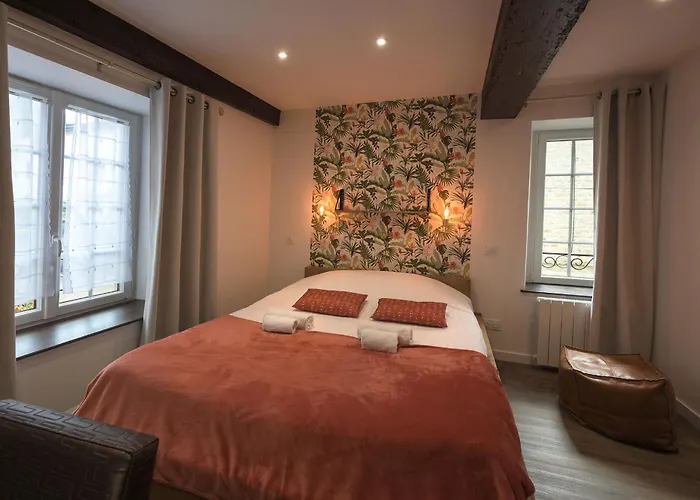 Hotel De La Croisee