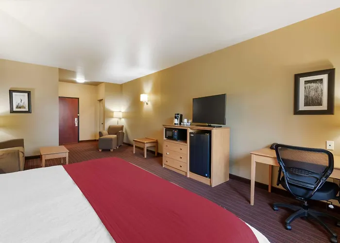 Best Western Golden Prairie Inn And Suites