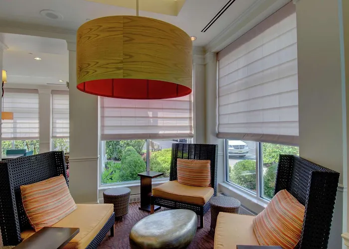 Hilton Garden Inn Norwalk