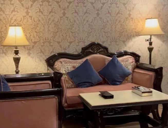 Levant Hotel فندق قصر المشرق