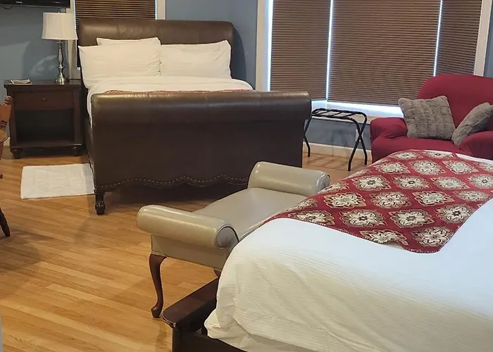 Acorn Hill Lodge And Spa