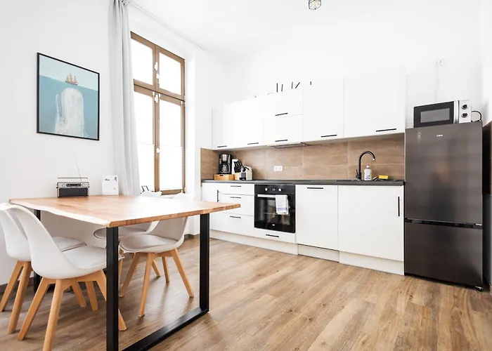 Apartments am Neuen Theater - Altstadt - Küche - Wifi
