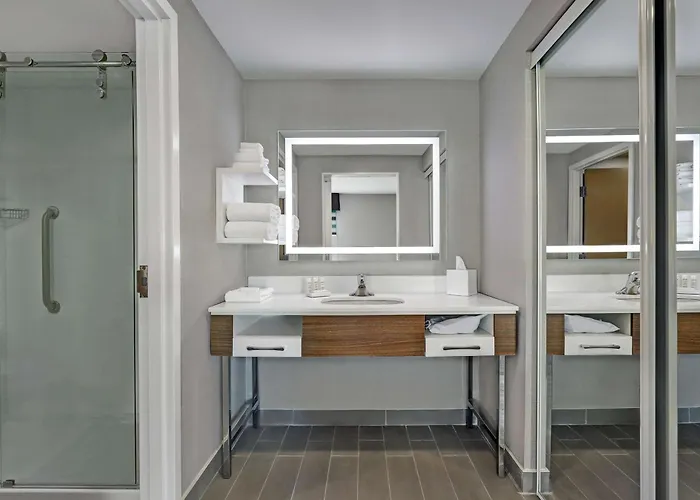 Hampton Inn & Suites Belleville