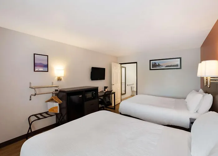 Quality Inn & Suites Junction
