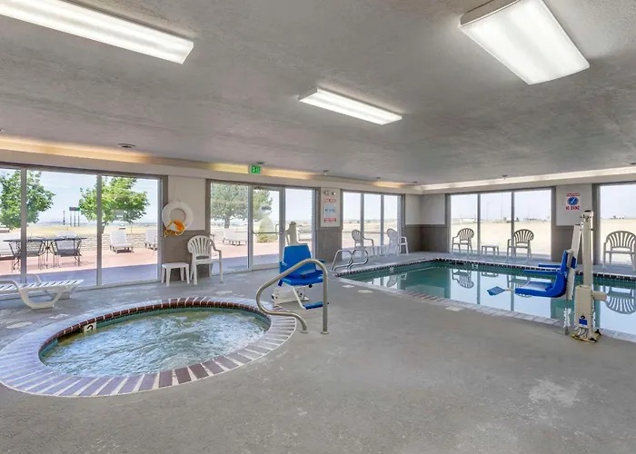 Quality Inn & Suites Fillmore I-15