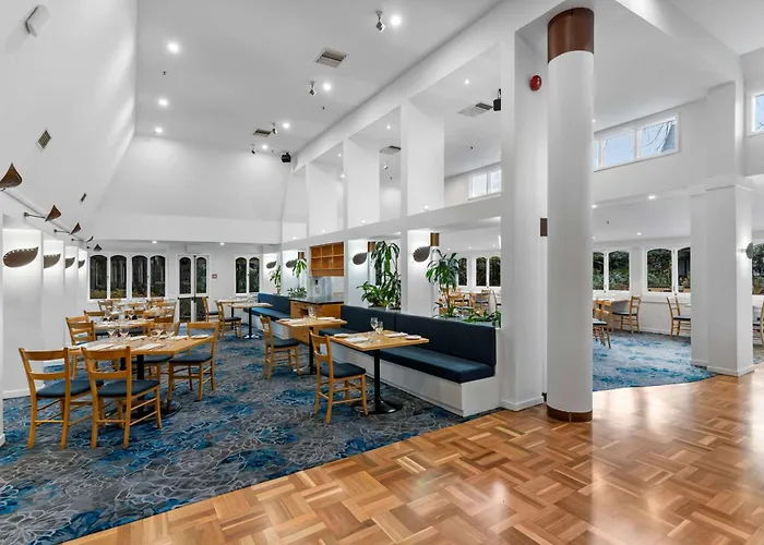 Chateau On The Park - Christchurch, A Doubletree By Hilton