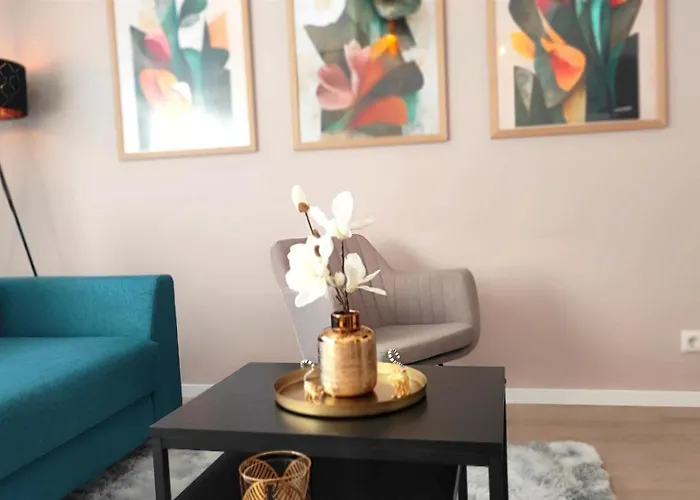 ELApart by Homely Stay - Moderne Apartments direkt im Stadtzentrum mit Self-Check-in
